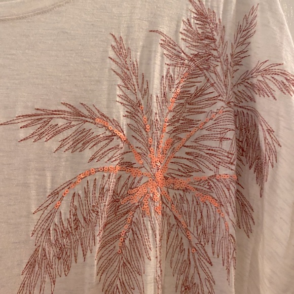 NBW.Apt.9.Oatmeal speckled jersey shirt w/ palm tree design the sequence.Size:XL - Picture 2 of 3